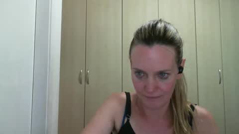 Anny online show from January 2025 12:51:02 AM