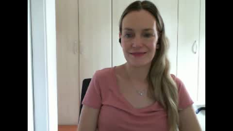 Anny online show from March 2025 12:26:02 PM