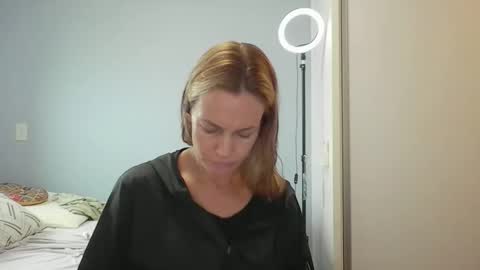 Anny online show from March 2026 10:54:02 AM