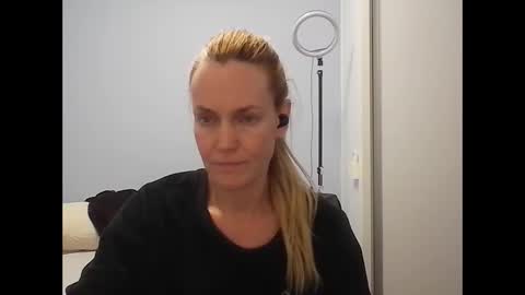 Anny online show from May 2026 12:29:02 AM