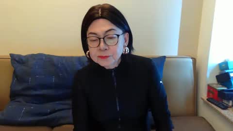 Snapshot of crazychika chatting on June 2026 06:18:02 AM Kelly online show from June 2026 06:18:02 AM