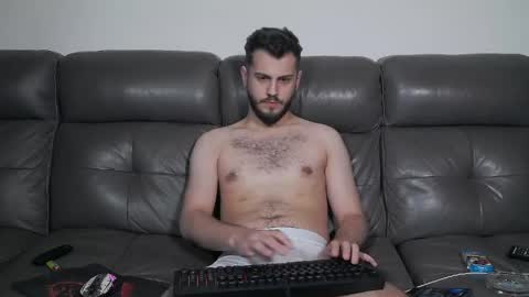 Crazy online show from April 2026 09:26:02 PM