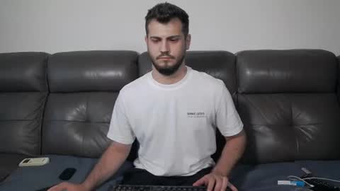Crazy online show from July 2026 04:11:01 PM