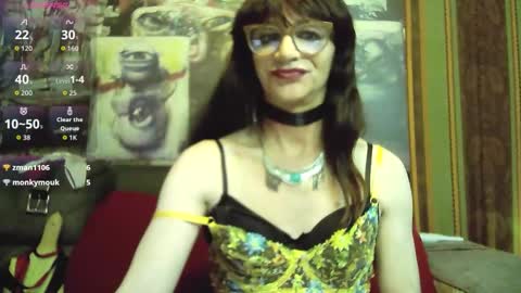 CrazyJuny online show from September 2025 04:01:01 AM