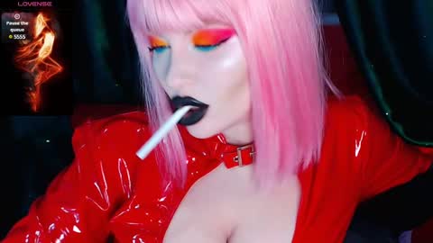 Snapshot of crazypinkyball chatting on December 2024 12:16:01 PM Roxy online show from December 2024 12:16:01 PM