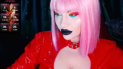 Snapshot of crazypinkyball chatting on February 2025 01:44:01 PM Roxy online show from February 2025 01:44:01 PM
