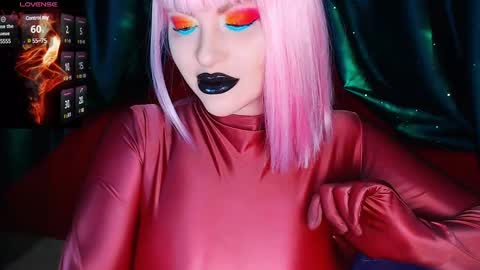Snapshot of crazypinkyball chatting on February 2025 01:11:02 PM Roxy online show from February 2025 01:11:02 PM