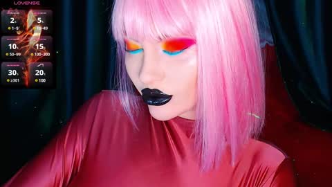 Snapshot of crazypinkyball chatting on March 2025 01:36:01 PM Roxy online show from March 2025 01:36:01 PM