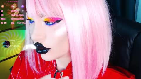Snapshot of crazypinkyball chatting on September 2025 03:35:02 PM Roxy online show from September 2025 03:35:02 PM