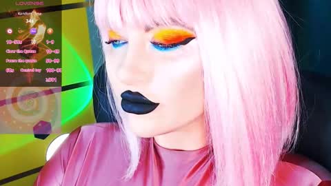 Roxy online show from September 2025 02:42:01 PM