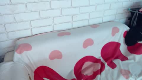 Crazyy Girl  online show from March 2026 06:47:02 PM