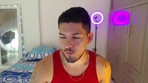 Snapshot of crazyybull chatting on October 2025 04:21:02 AM Bull online show from October 2025 04:21:02 AM