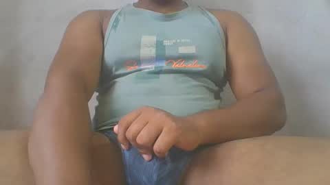 crazzy_booy online show from September 2025 04:02:02 AM