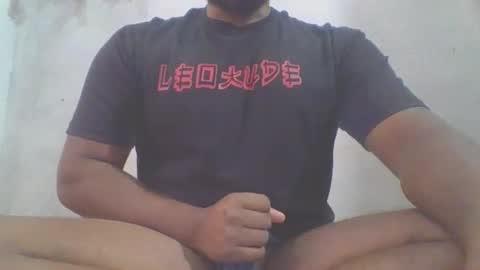 crazzy_booy online show from January 2026 04:27:01 AM