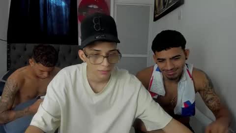 crazzy_master1 online show from April 2026 07:19:01 PM