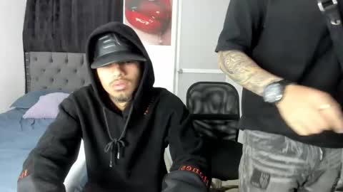 crazzy_master1 online show from April 2026 11:41:01 PM