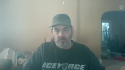 Snapshot of cre9876 chatting on March 2025 03:45:02 PM alway horny online show from March 2025 03:45:02 PM