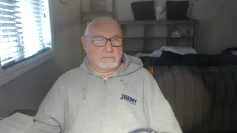 Creamormilk online show from January 2026 01:15:02 PM