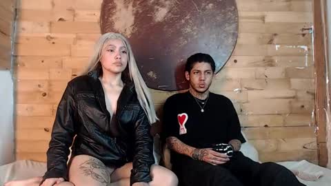  CAMILA Y SEBASTIAN online show from February 2025 09:00:02 AM