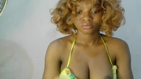 Snapshot of creamy_babyx chatting on May 2026 06:27:01 PM Creamy babyx online show from May 2026 06:27:01 PM