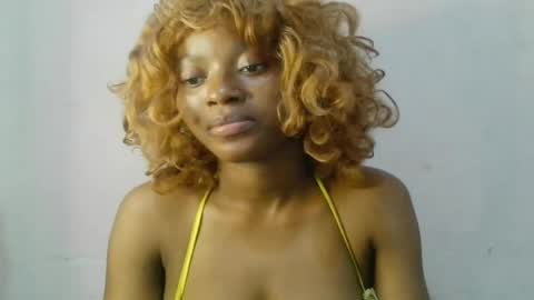 Snapshot of creamy_babyx chatting on June 2026 08:33:01 PM Creamy babyx online show from June 2026 08:33:01 PM