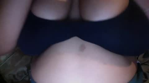 Snapshot of creamycocobabe chatting on December 2024 07:49:01 PM CreamyCocoBabe online show from December 2024 07:49:01 PM