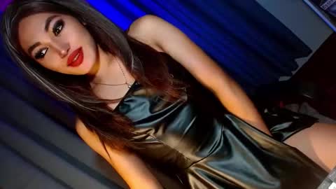 Snapshot of creamycum_celinexxx chatting on January 2025 03:49:02 PM Celine online show from January 2025 03:49:02 PM