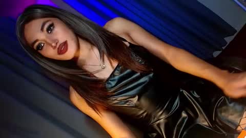 Snapshot of creamycum_celinexxx chatting on January 2025 07:13:02 PM Celine online show from January 2025 07:13:02 PM