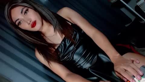 Snapshot of creamycum_celinexxx chatting on January 2025 10:35:02 PM Celine online show from January 2025 10:35:02 PM