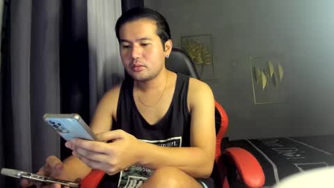 Snapshot of creamynow chatting on December 2024 04:19:01 AM BareCreamyCum online show from December 2024 04:19:01 AM