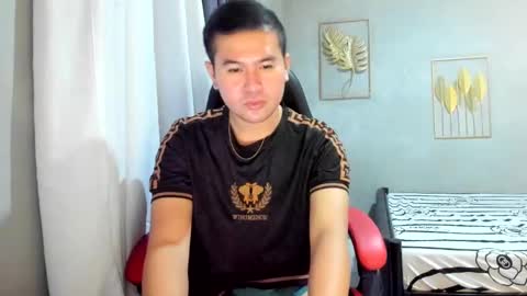 Snapshot of creamynow chatting on January 2025 06:24:01 AM BareCreamyCum online show from January 2025 06:24:01 AM