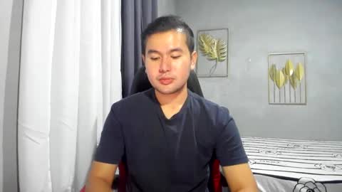 Snapshot of creamynow chatting on February 2025 11:25:02 AM BareCreamyCum online show from February 2025 11:25:02 AM