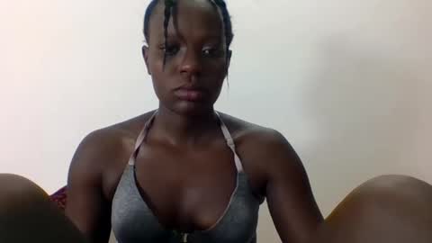 Snapshot of creamypussy15 chatting on February 2025 04:42:02 PM MARY online show from February 2025 04:42:02 PM