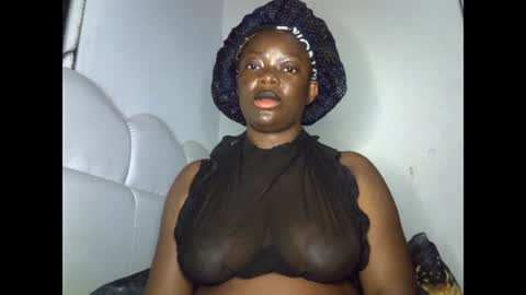 Snapshot of creamypussyxx chatting on June 2026 08:29:01 PM creamypussyxx online show from June 2026 08:29:01 PM