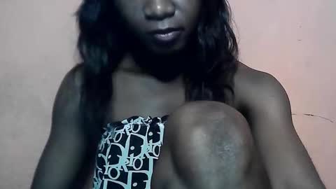creamyxsugar online show from December 2025 02:27:01 AM