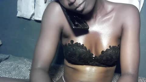 Snapshot of creamyxsugar chatting on August 2026 07:27:01 PM creamyxsugar online show from August 2026 07:27:01 PM