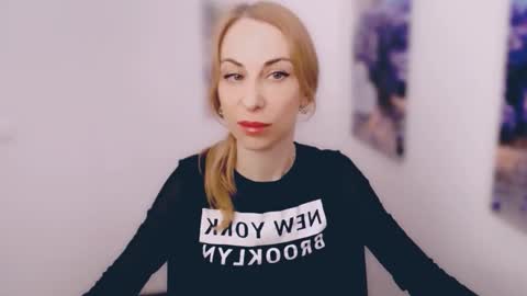 Lera online show from April 2026 06:32:01 AM