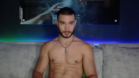 Snapshot of crhistian1_ chatting on September 2025 04:39:02 PM CRHISTIAN online show from September 2025 04:39:02 PM