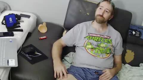 Tokey Smurf hanging out never done this before online show from September 2025 04:29:01 AM