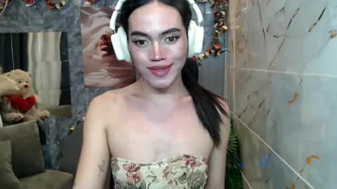 my beautiful cris online show from July 2026 07:18:02 PM