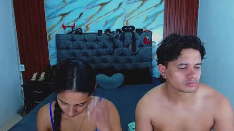 Snapshot of crisandmery chatting on April 2026 04:54:02 AM CRISANDMERY online show from April 2026 04:54:02 AM
