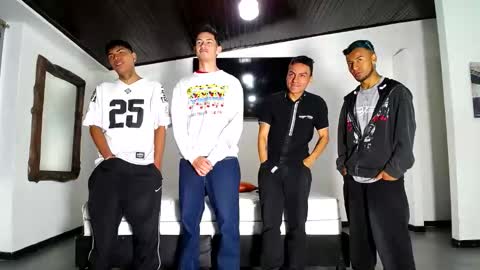 Snapshot of crismens chatting on October 2025 11:41:02 AM crismens online show from October 2025 11:41:02 AM