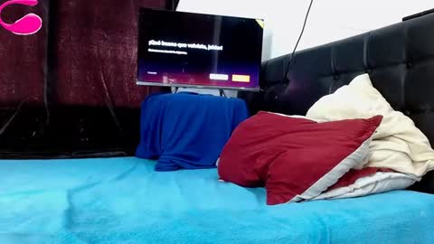 yereimis y jaider  online show from December 2024 05:22:01 PM