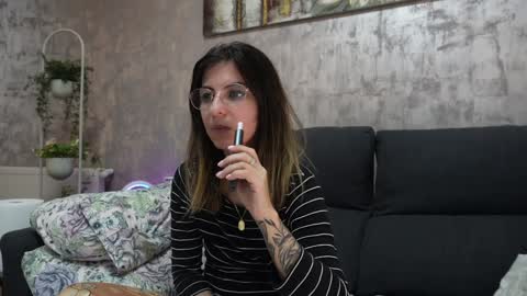 Snapshot of crissy_love chatting on December 2024 09:41:01 AM crissy_love online show from December 2024 09:41:01 AM