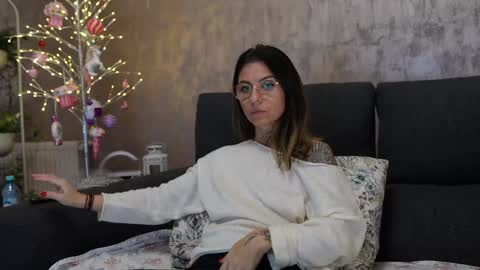 Snapshot of crissy_love chatting on January 2025 06:10:02 PM crissy_love online show from January 2025 06:10:02 PM