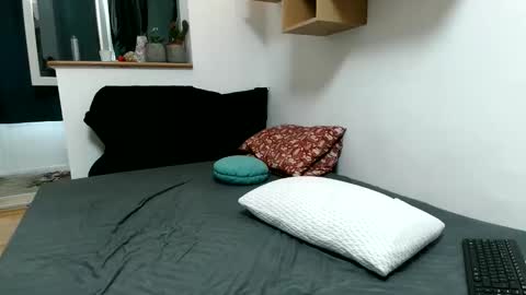 Crista-Elio online show from April 2026 03:11:01 PM