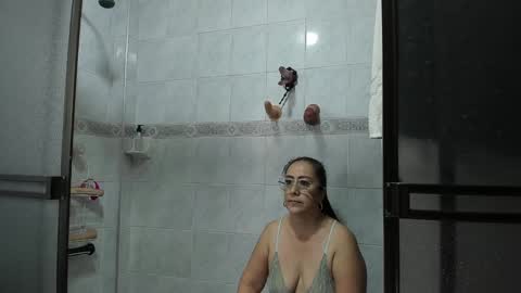 Snapshot of cristal_18xxx chatting on February 2025 03:22:01 AM Cristal online show from February 2025 03:22:01 AM