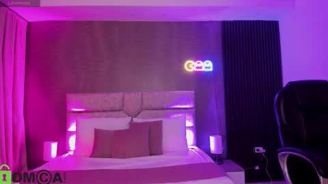 cristal__adams online show from September 2025 12:21:02 PM