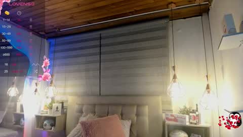 Cristal online show from September 2025 04:07:01 AM