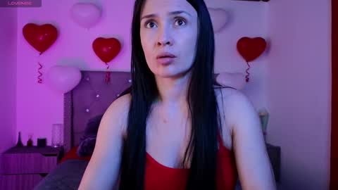  Alejandra from Wednesday to Saturday from 1000 pm to 400 am Colombian hour online show from February 2026 10:50:01 PM